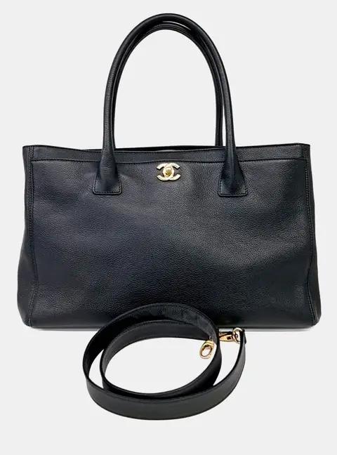 Chanel Leather Black Surfgrand handbag