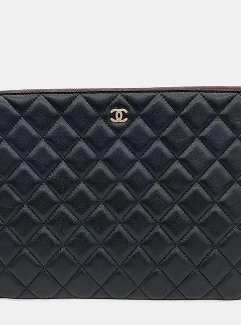 Chanel Clutch New Medium A82045