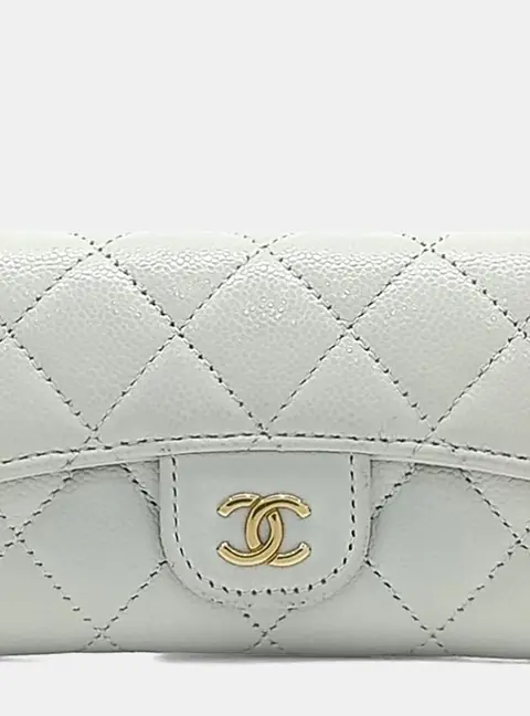 Chanel Caviar Card Holder AP0214