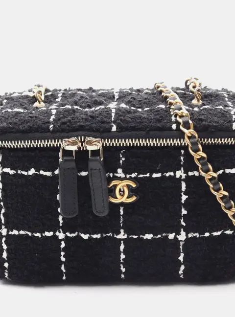 Chanel Pearl Crush Small Black White Tweed Gold Tone Hardware Vanity Shoulder Bag