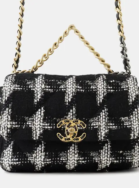 Chanel 19 Black/White Tweed Dizneuf Chain Shoulder Bag