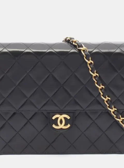 Chanel Matelasse 22 Black Lambskin Single Flap Shoulder Bag
