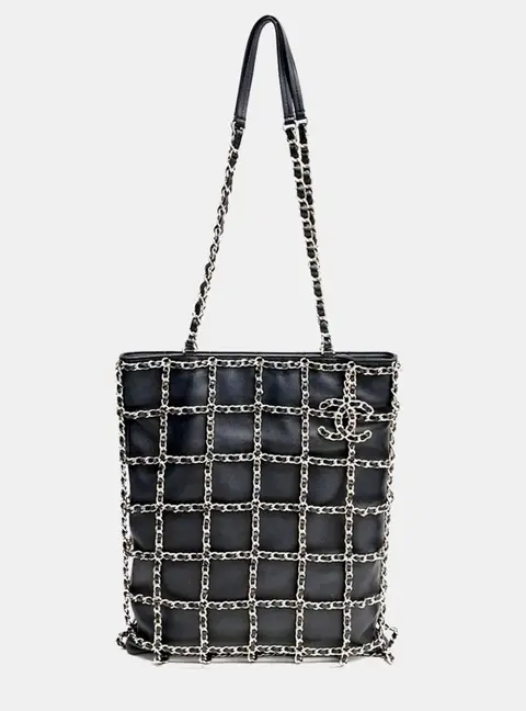 Chanel Black Leather Chain-decorated Shoulder bag