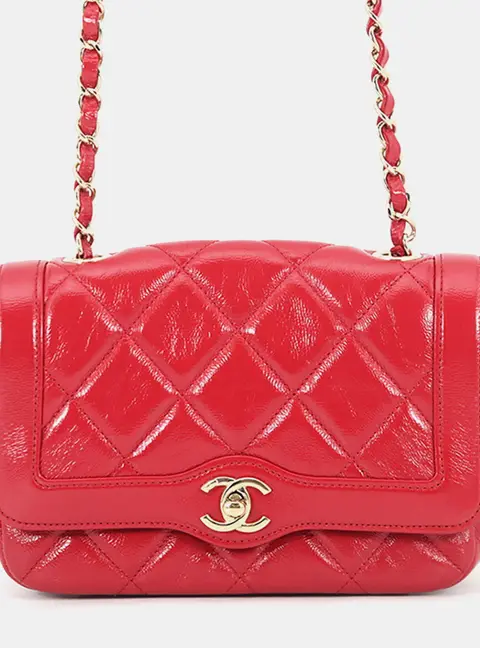 Chanel Matelasse Chain Shoulder Bag Red Shiny Calf Size 20
