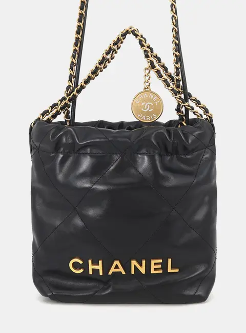 Chanel Chanel22 Chain shoulder Bag Black Shiny Calf Leather Size Mini