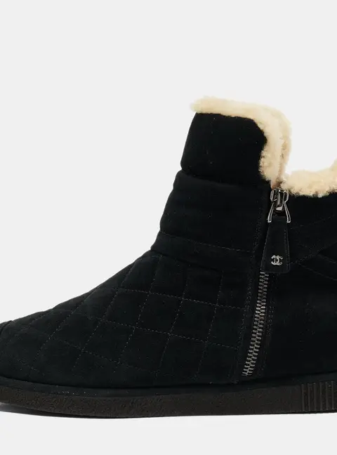 Chanel Black Suede and Shearling Ankle Boots Size 38