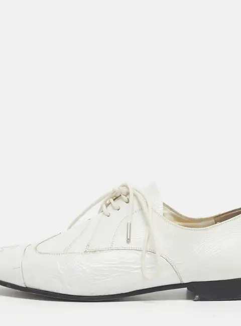 Chanel White Leather Oxfords Lace Up Size 36