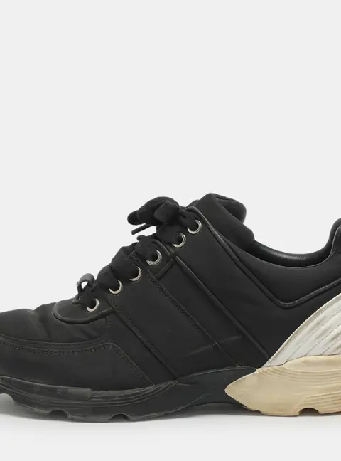 Chanel CC Size 38 Black/White Leather and Neoprene Low Top Sneakers
