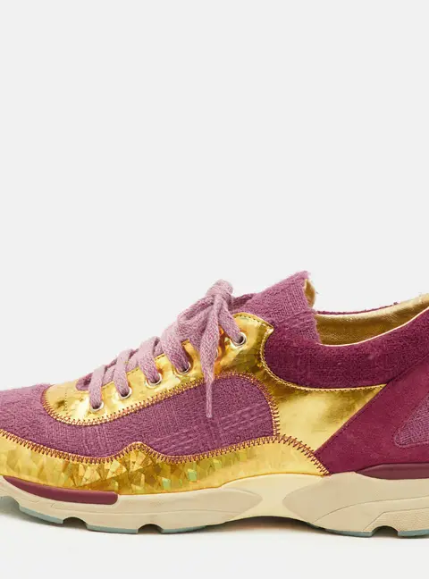 Chanel CC Size 39 Pink/Gold Leather, Suede and Tweed Low Top Sneakers