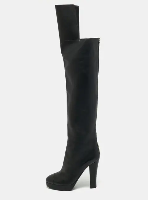 Chanel CC Size 39.5 Black Leather Knee Length Boots