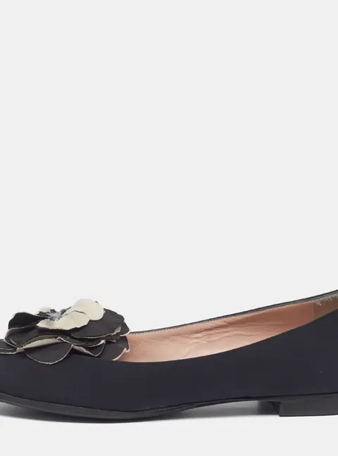 Chanel Size 36.5 Black Fabric  CC Camelia Ballet Flats