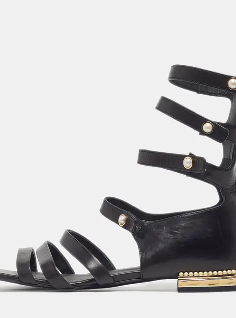 Chanel  Size 36.5 Black Leather Interlocking CC Logo Gladiator Sandals
