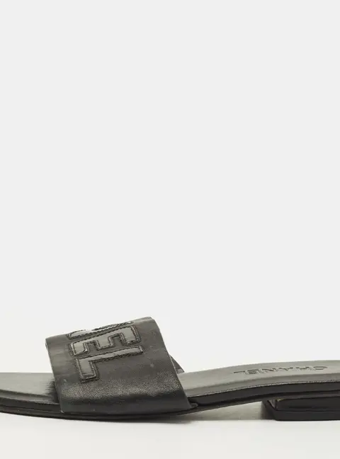 Chanel Size 39 Black Leather Logo Flat Slide