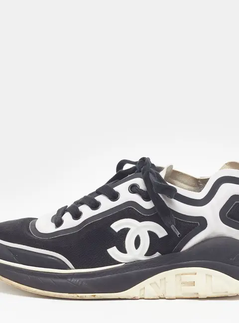 Chanel CC Size 36 Black/White Mesh and Suede Low Top Sneakers