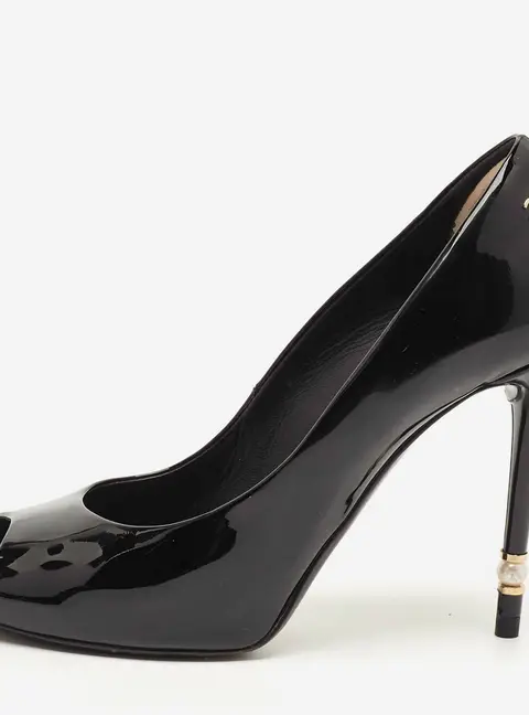 Chanel CC logo Size 38.5 Black Patent Leather Peep Toe Pumps