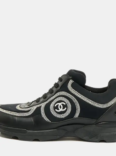 Chanel CC Size 38.5 Black Leather and Neoprene Low Top Sneakers