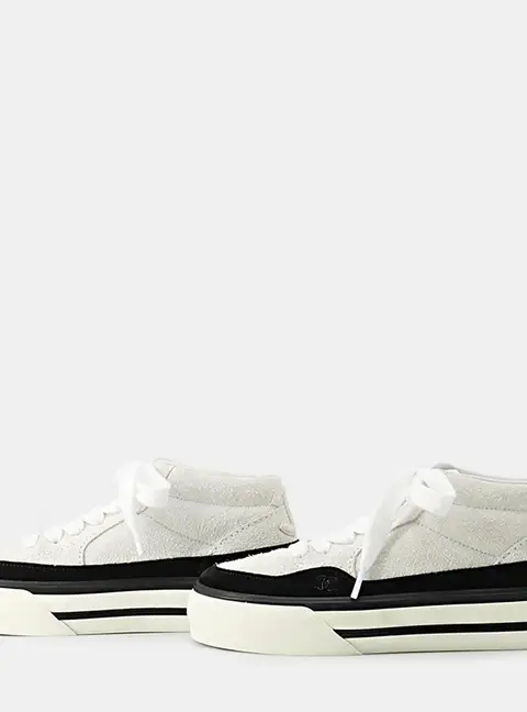 Chanel Cc Logo Sneakers Light Gray/Black/White Suede Size 37