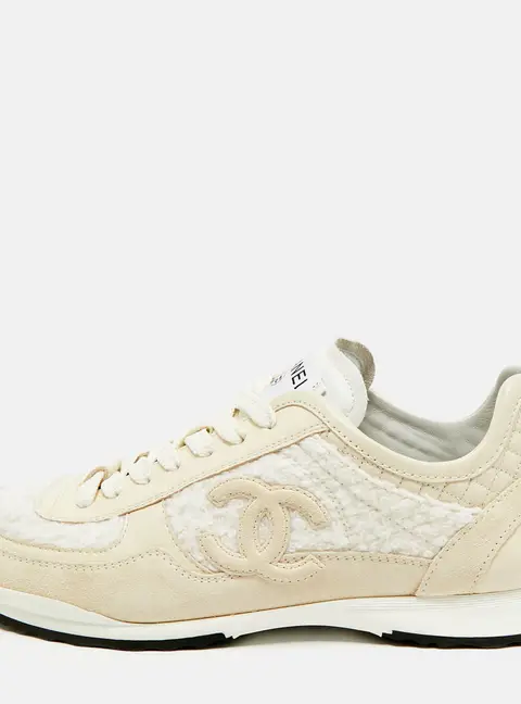Chanel CC Size 38.5 Beige Leather and Tweed Low Top Sneakers
