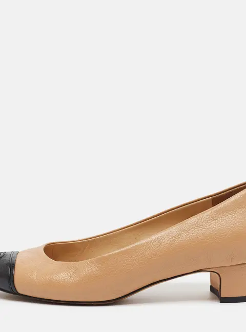 Chanel CC Size 37 Beige/Black Leather Cap Toe Block Heel Pumps