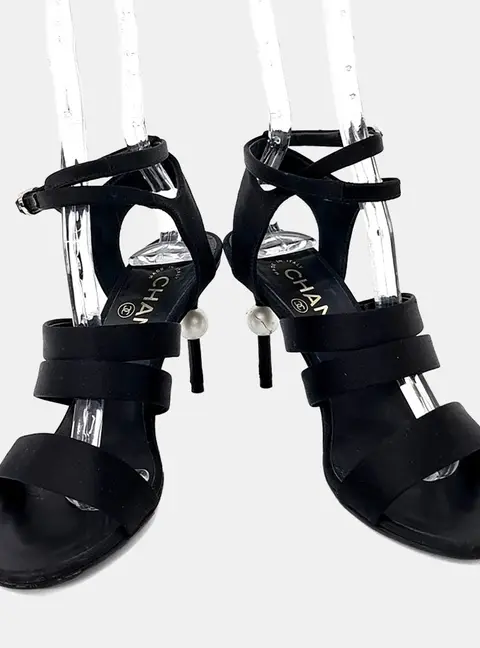 Chanel Black Satin Sandals EU 36