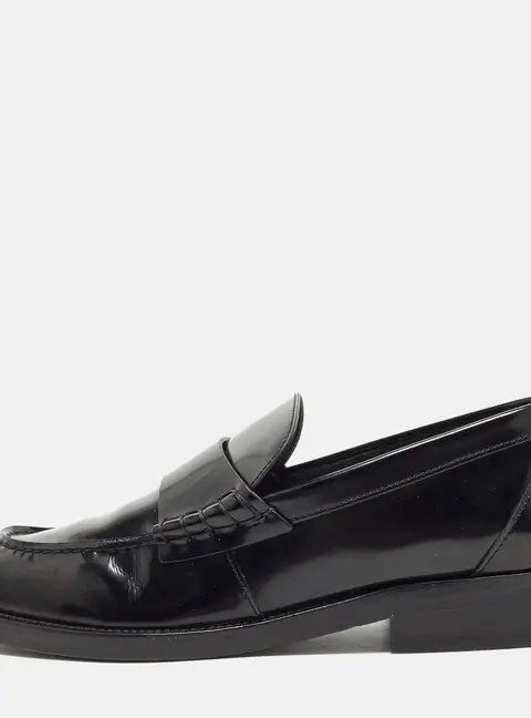 Chanel CC Size 38.5 Black Leather Penny Loafers