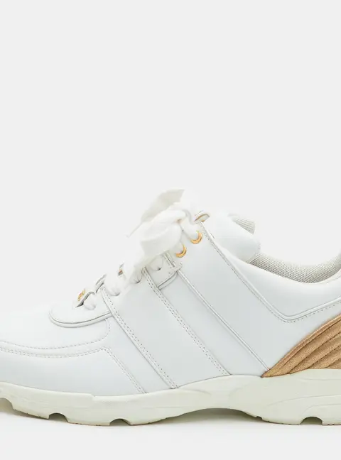 Chanel Size 41.5 White/Gold Leather Low Top Sneakers