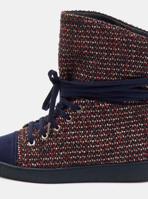 Chanel Interlocking CC Size 37 Navy Blue Tweed Lace Up Ankle Length Boots