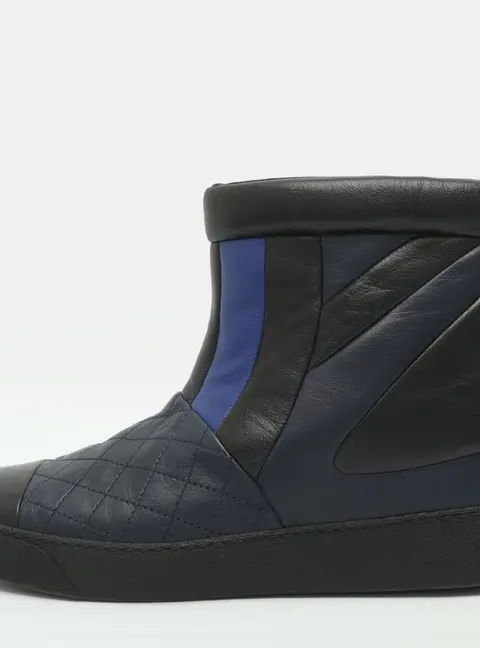 Chanel Size 38.5 Tri Color Leather Snow Boots