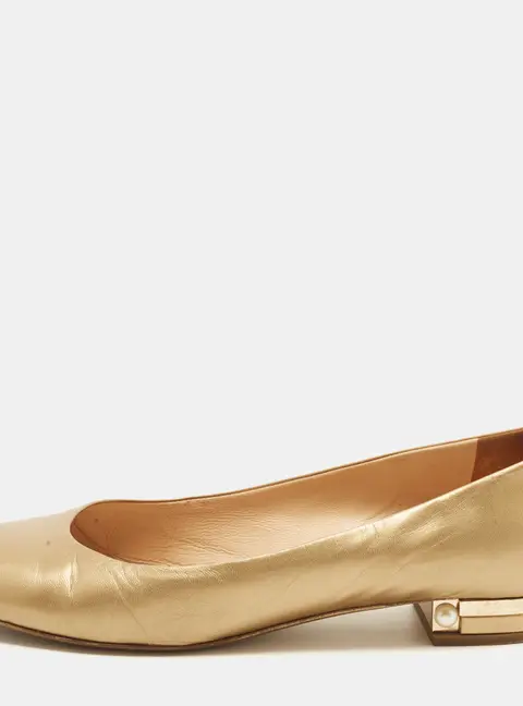 Chanel CC Size 41 Metallic Gold Leather Faux Pearl Embellished Round Toe Ballet Flats