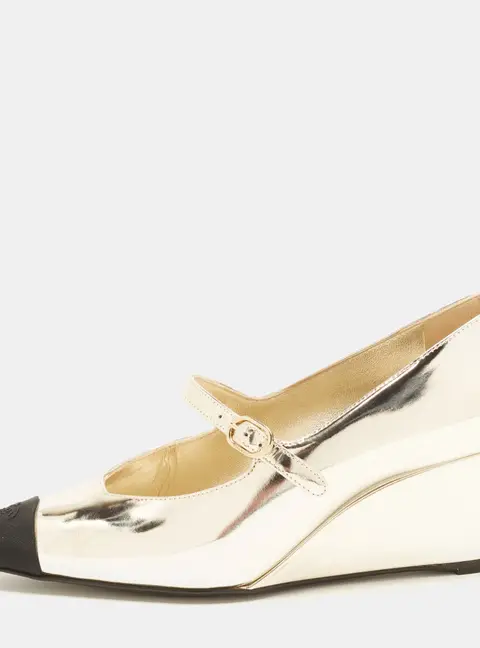 Chanel CC Size 38 Light Gold/Black Canvas and Patent Leather Mary Jane Wedge Pumps