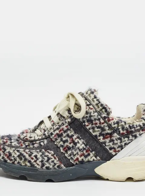 Chanel CC Size 40 Multicolor Tweed and Wool Low Top Sneakers