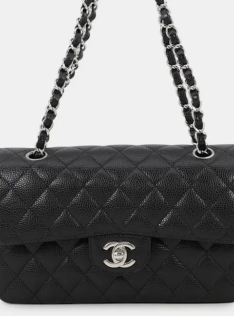 Chanel Matelasse W Flap Chain shoulder Bag Black Caviar Leather Size 23