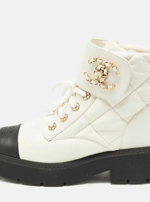 Chanel CC Size 41 White/Black Quilted Leather Combat Boots