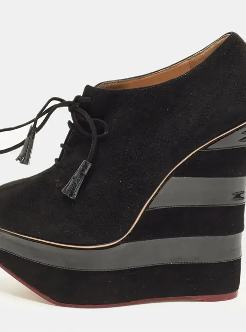 Charlotte Olympia Martha Size 39.5 Black Patent Leather and Suede Wedge Booties