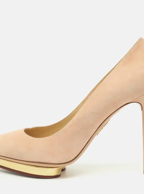 Charlotte Olympia Debbie Size 40 Beige Suede Pumps