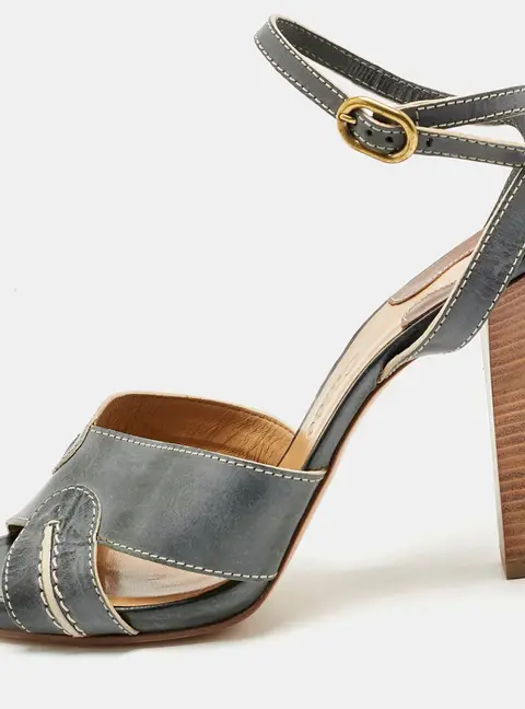 Chloe Grey/Beige Leather Ankle Strap Sandals Size 40
