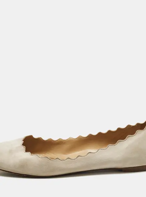 Chloe Lauren Scalloped Size 39.5 Grey Suede Ballet Flats