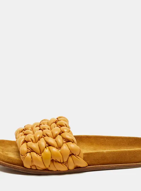 Chlo&eacute; Kacey Size 39 Mustard Yellow Braided Leather Flat Slide Sandals