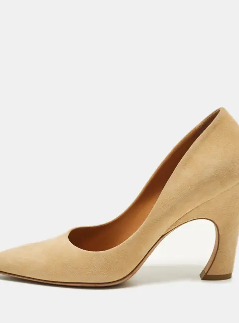 Chloe Size 40 Cream Suede Pointed Toe Pumps