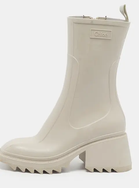 Chloe Betty Size 38 Cream Rubber Rain Boots