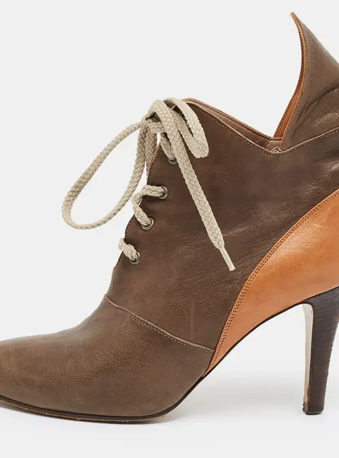 Chloe Size 36 Two Tone Leather Lace Up Booties