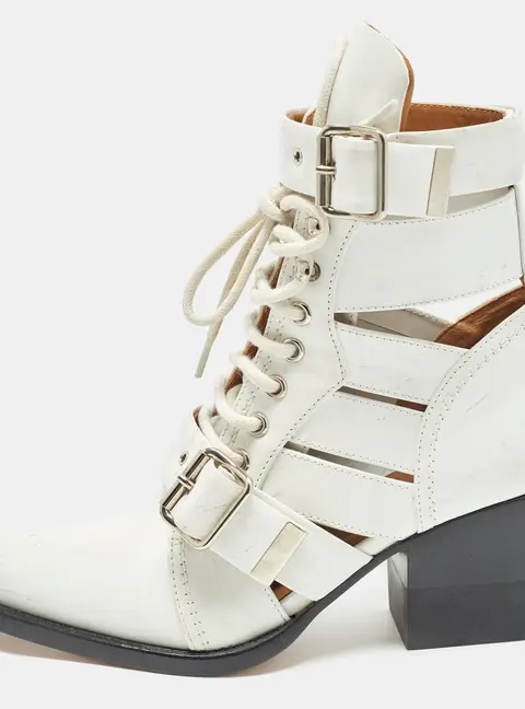 Chloe Rylee Size 37.5 White Leather Cut Out  Ankle Length Boots