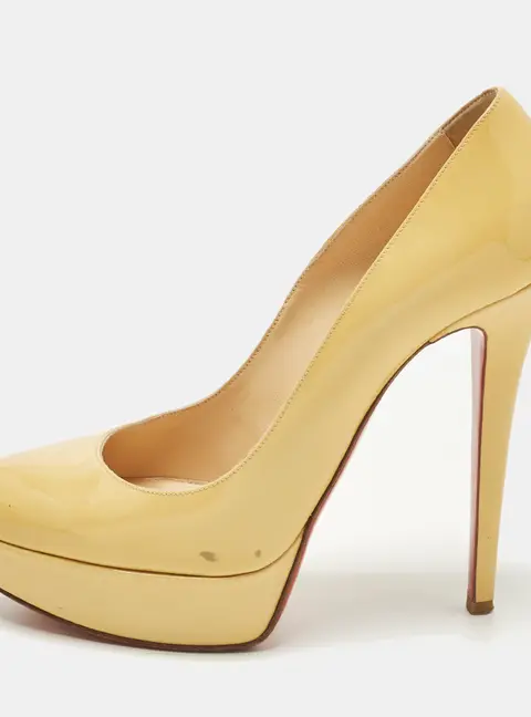 Christian Louboutin Bianca Size 38.5 Yellow Patent Leather Platform Pumps