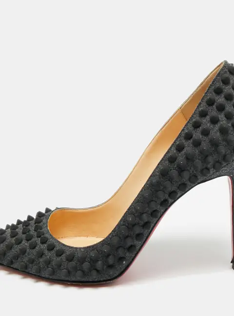 Christian Louboutin Pigalle Spikes Size 38 Grey Wool Pumps