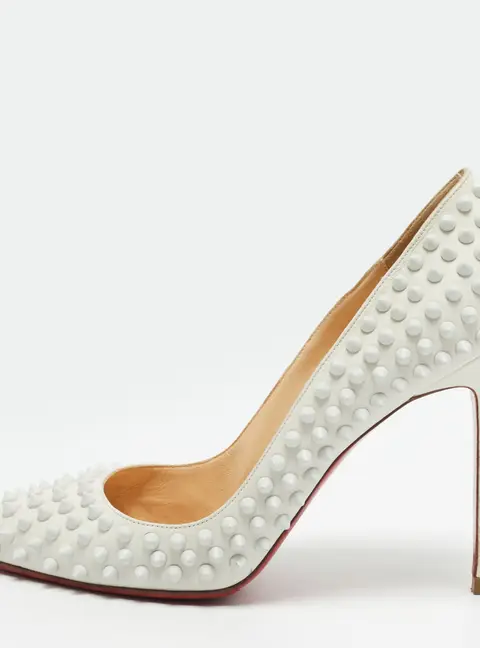 Christian Louboutin Pigalle Spikes Size 40 White Leather Pumps