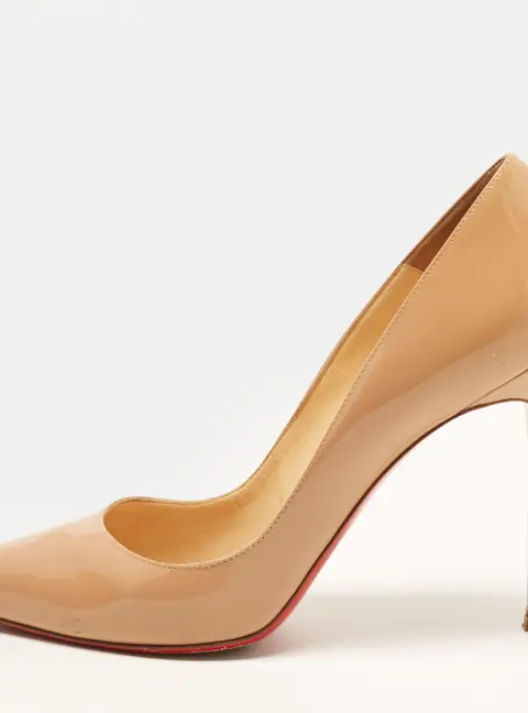 Christian Louboutin So Kate Size 41 Beige Patent Leather Pumps