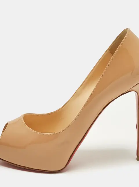 Christian Louboutin Very Prive Size 37 Beige Patent Leather Platform Peep Toe Pumps