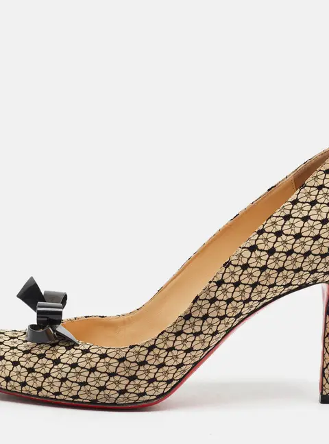 Christian Louboutin Vinodo Size 39 Beige/Black Suede Pumps