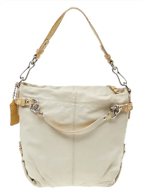 Coach Beige Leather Shoulder Bags