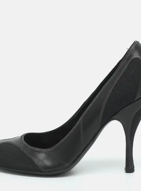 Dior Size 38 Black Canvas and Leather Pumps